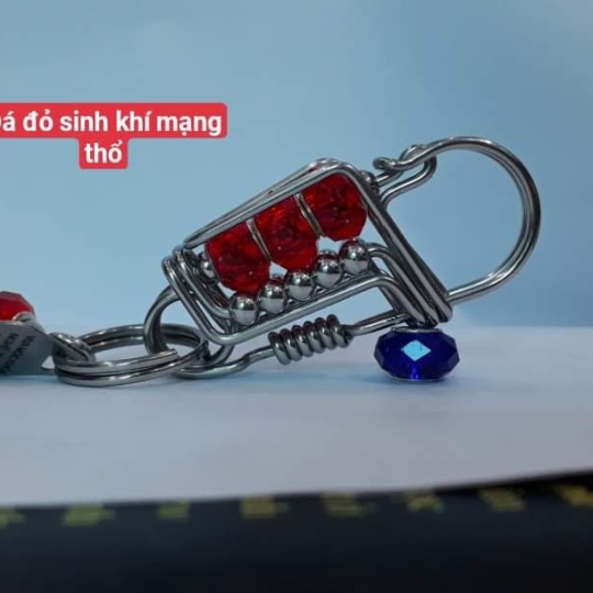 Đá đỏ sinh khí mạng thổ 